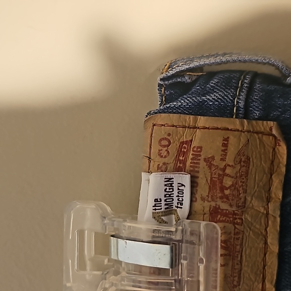 Morgan Factory Levi's Jeans - Picture 7 of 8